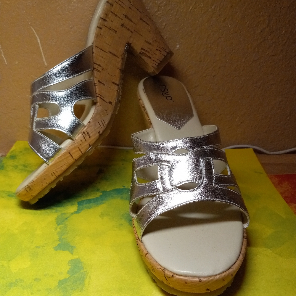 Rsvp Women's Shoes Silver Leather upper   Cork wedge slip on sandles size 8.5 M
